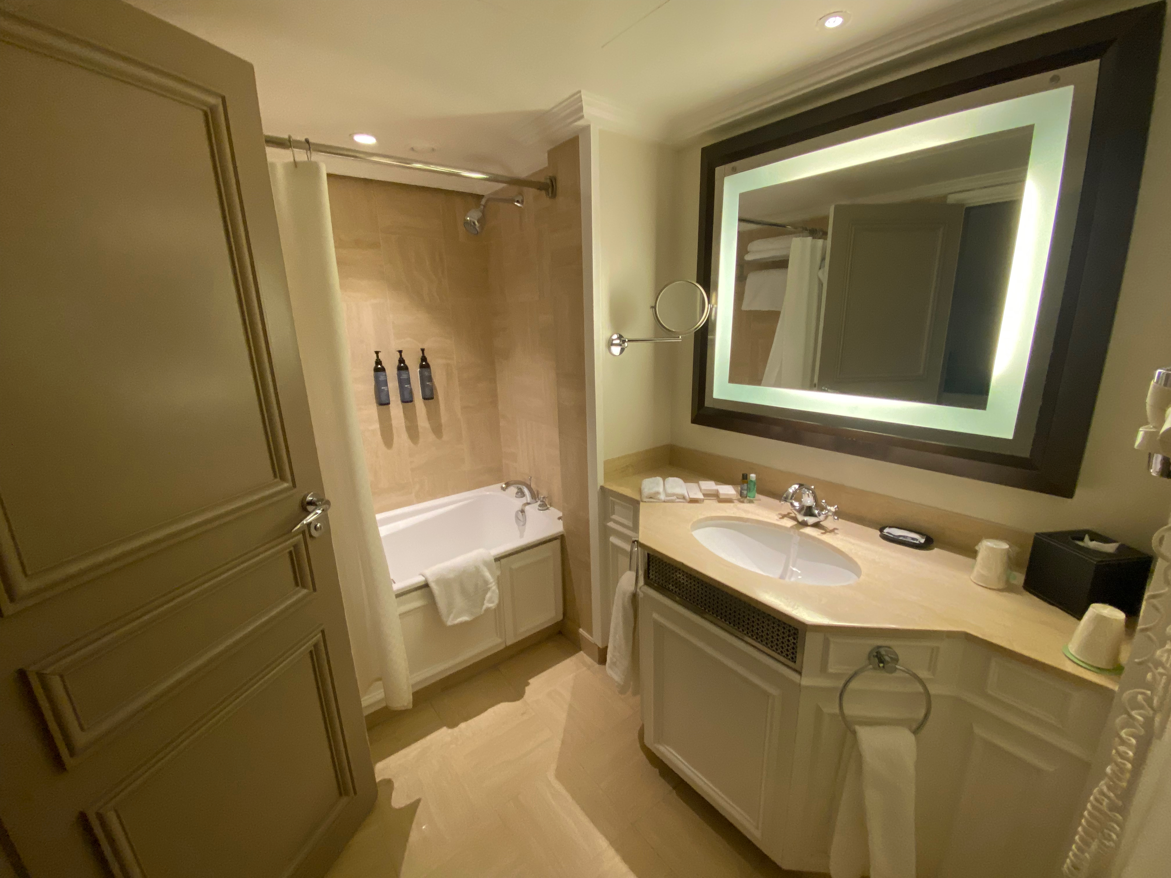Westin Paris Vendome 웨스틴 파리 방돔 주니어 스위트룸