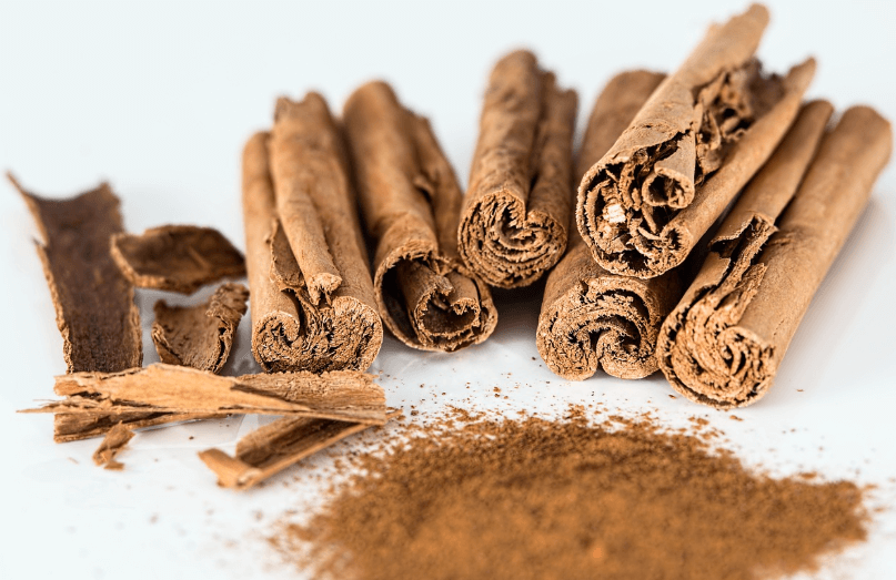 말린계피와 계피가루