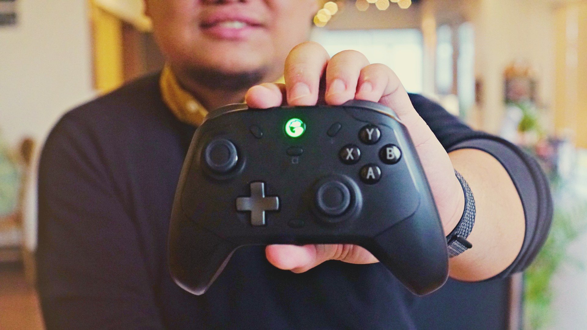 GameSir T4 Cyclone Pro는 훌륭한 만능 컨트롤러입니다