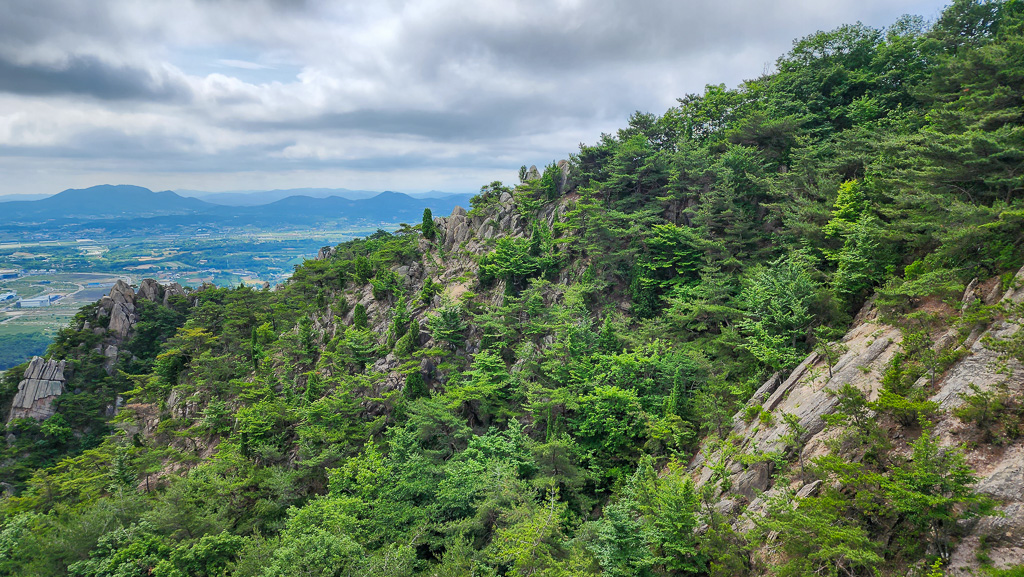 용봉산의 아름다운 암릉