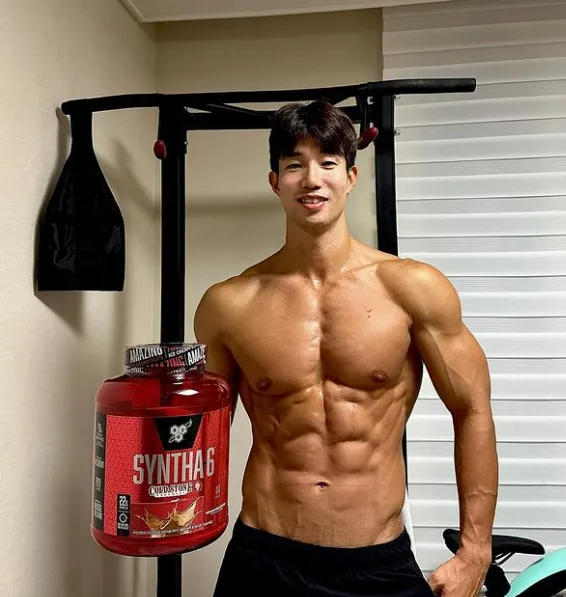 강철부대3-707-홍범석-프로필