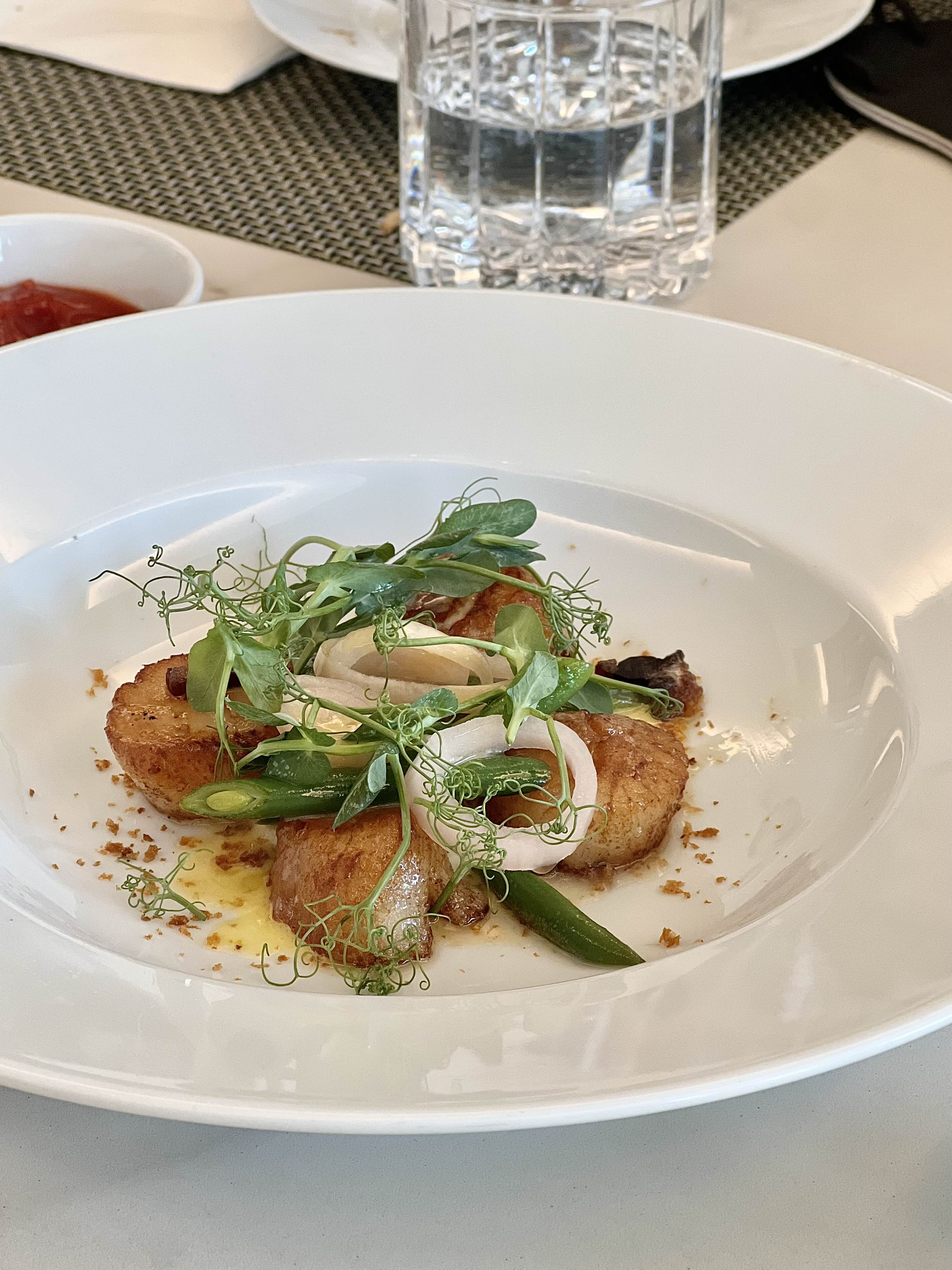 메종한남의 가리비 관자 구이 한남집에서 가장 맛있었던듯