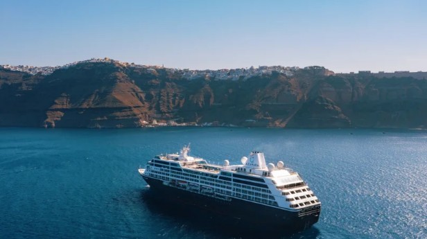 커플을 위한 크루즈 여행 추천 - 아자마라