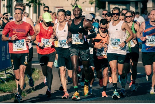 무한도전 20주년 런 위드 쿠팡플레이 마라톤 참가 신청 티켓 예매