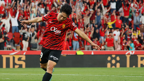 알트태그-이강인의 세레머니