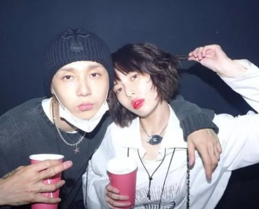 현아-던-사이좋게-있는-모습