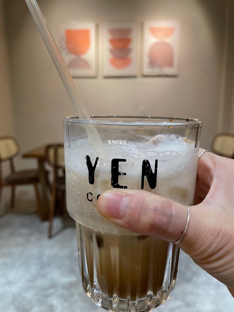 나트랑 핫플 카페 옌 커피 앤 모어 - 메뉴 박씨우