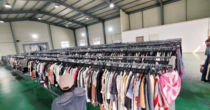 생생정보 1kg 2만원 100g당 2200원 옷 파는 곳