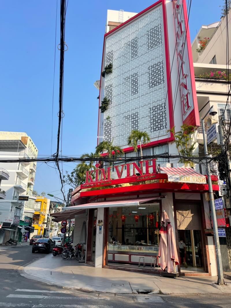 나트랑 시내 위치한 대표적인 김빈 금은방 환전소