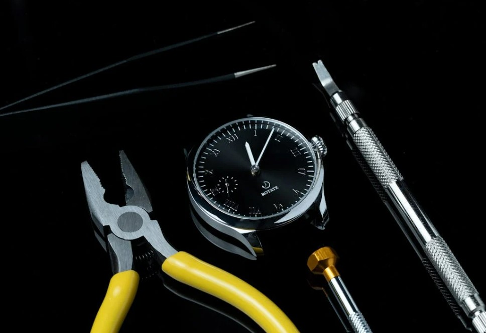 까르띠에 시계 배터리 교체 방법과 비용 총정리 (2025 최신)