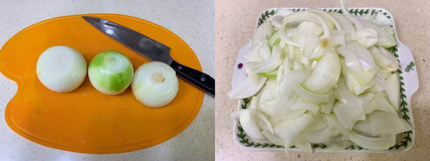 오른쪽 사진에는 주황색 도마 위에 양파 3개가 나란히 놓여있고, 양파 위에 검은 손잡이 칼이 비스듬히 놓여있다.
왼쪽 사진에는 네모 접시 위에 채 썬 양파가 가득 올려져있다.