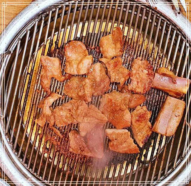 마포 공덕 맛집 냄새부터 미치게 만드는 돼지갈비