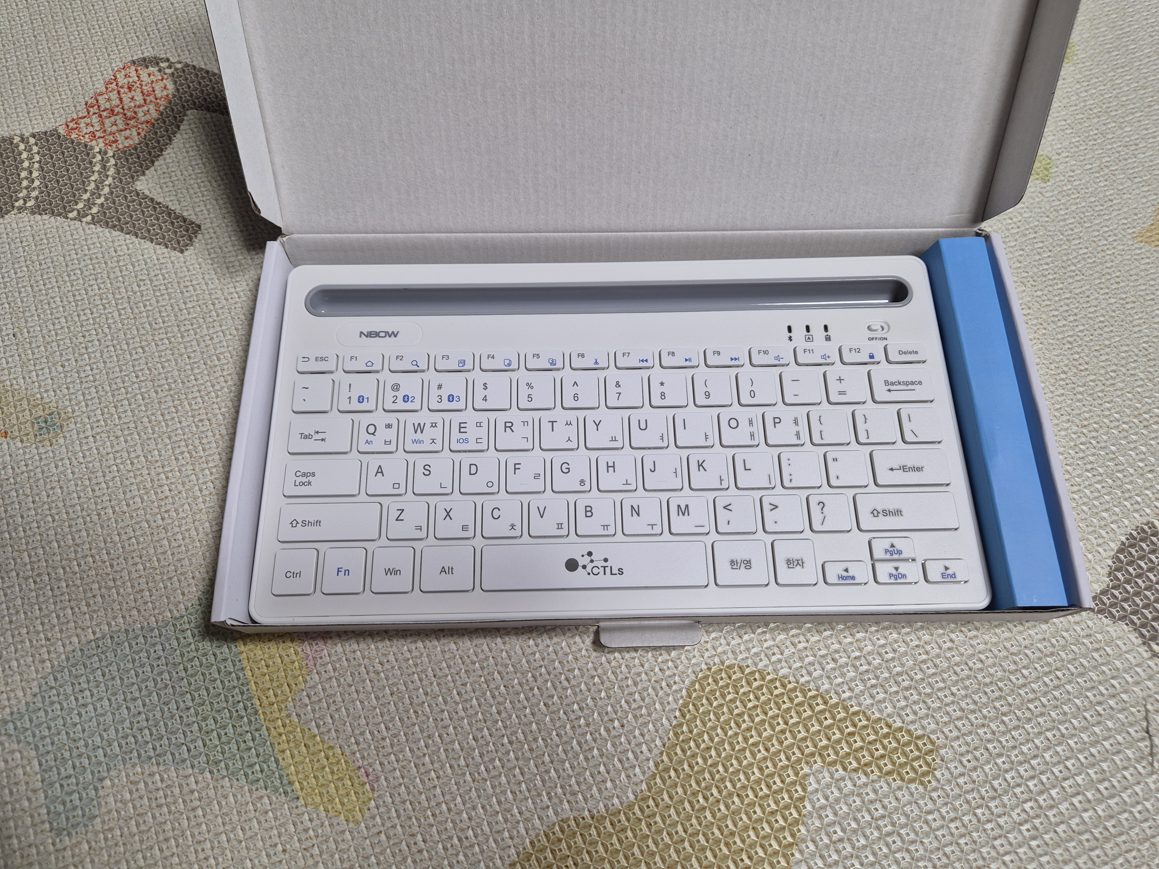 블루투스 키보드 NPAD PRO 디자인