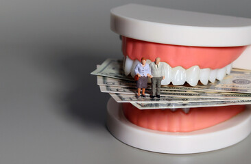 임플란트 보험의 대기기간과 보장한도 - 꼭 알아야 할 정보와 금전적 영향