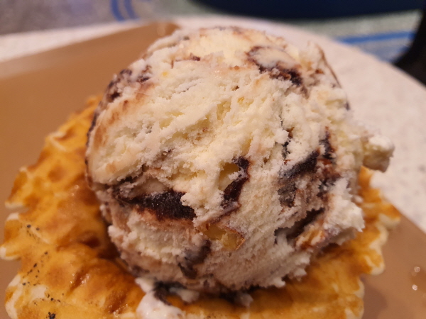 베스킨라빈스31 바닐라 아몬드 훠지 아이스크림