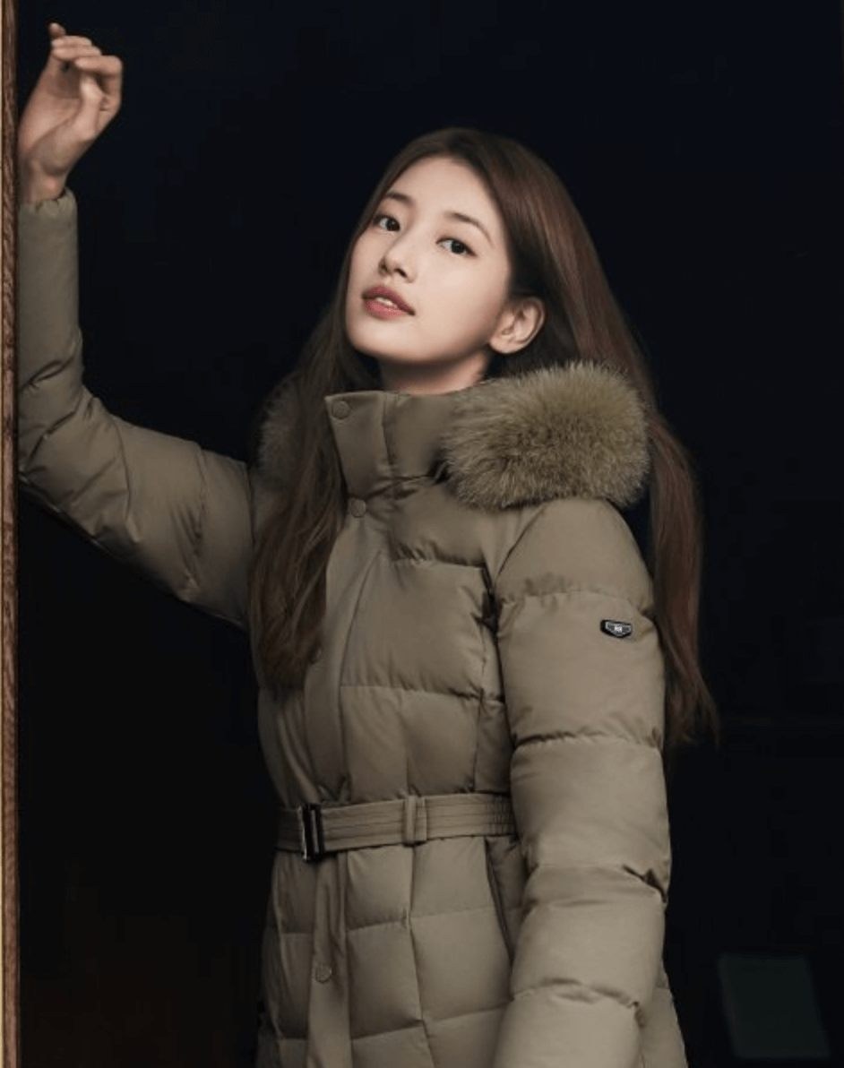 시그늬처도로시-k2패딩-수지착용