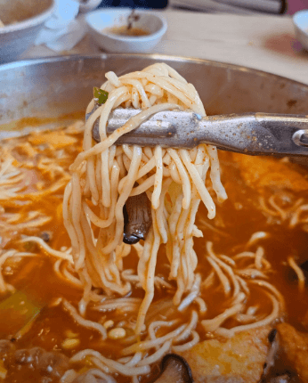 생방송 투데이 닭칼국수 충남 예산