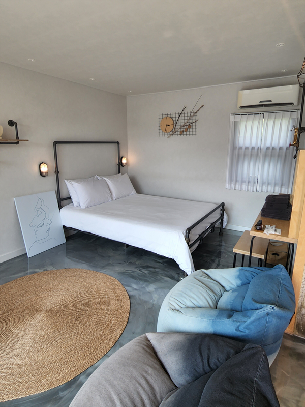 풀사이드_자쿠지_빌라_침실