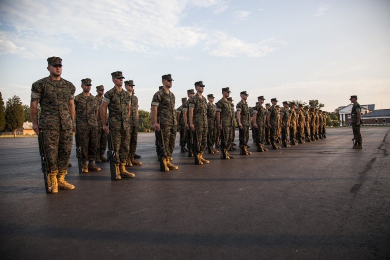 해병대 장교 되는법 총정리｜ROTC&middot;OCS&middot;사관학교 지원 방법 관련 사진