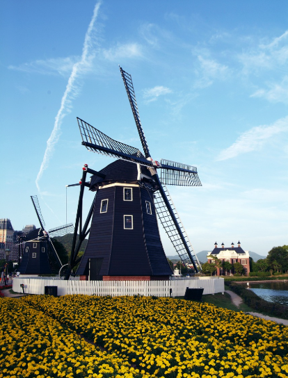 하울의 움직이는 성 속 유럽 마을을 찾아서: 일본에서 만나는 유럽풍 마을