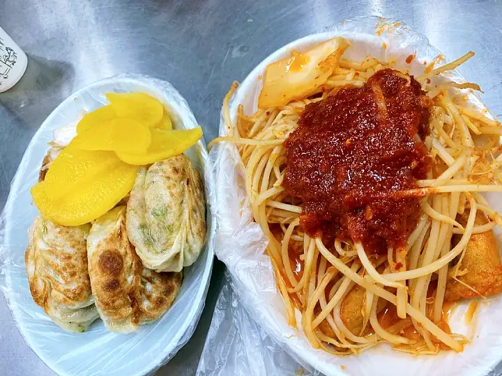 생방송오늘저녁 대구 서문시장 나뭇잎 손만두 찐만두 매콤 양념오뎅 맛집 추천