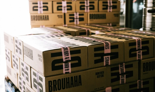 차곡차곡-쌓여있는-박스-화물