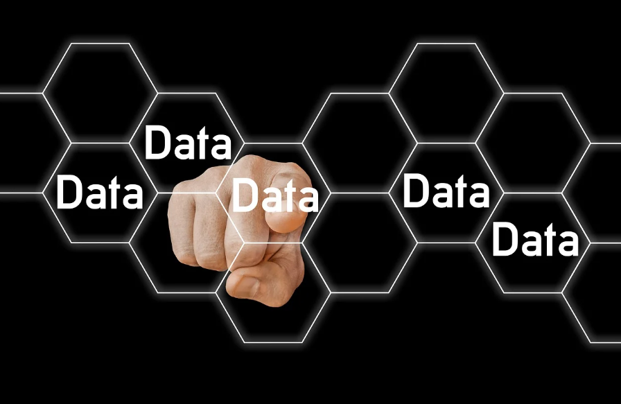 글로벌 고객 데이터를 활용한 전략적 의사결정