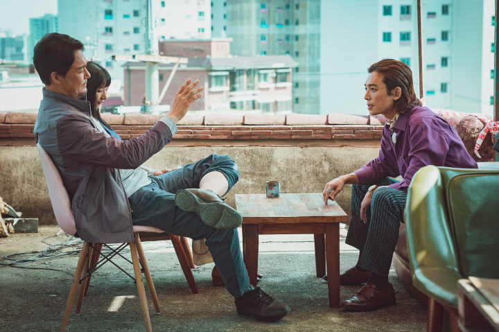 박성웅과대화를나누고있는정경호