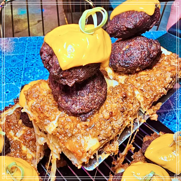 생생정보 잠실 송리단길 별난 고수의 등장, 우대갈비피자 맛집