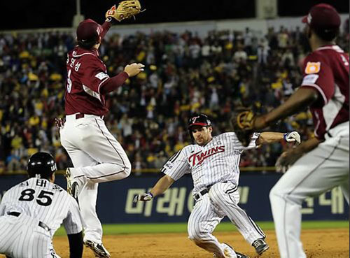 가을야구, KBO 포스트시즌, 와일드카드 결정전, KBO 2025, 준플레이오프, 한국시리즈, 가을야구 일정, KBO 경기구조, 정규시즌 종료일, KBO 순위, KBO 진출조건, KBO 입문, 야구 초보가을야구, 프로야구 설명, 와일드카드 룰, KBO 입문자, 프로야구 가을, KBO 리그 구조, 5강 진출조건, 가을야구 일정