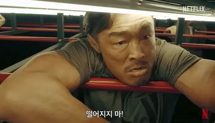 피지컬 100 (12)