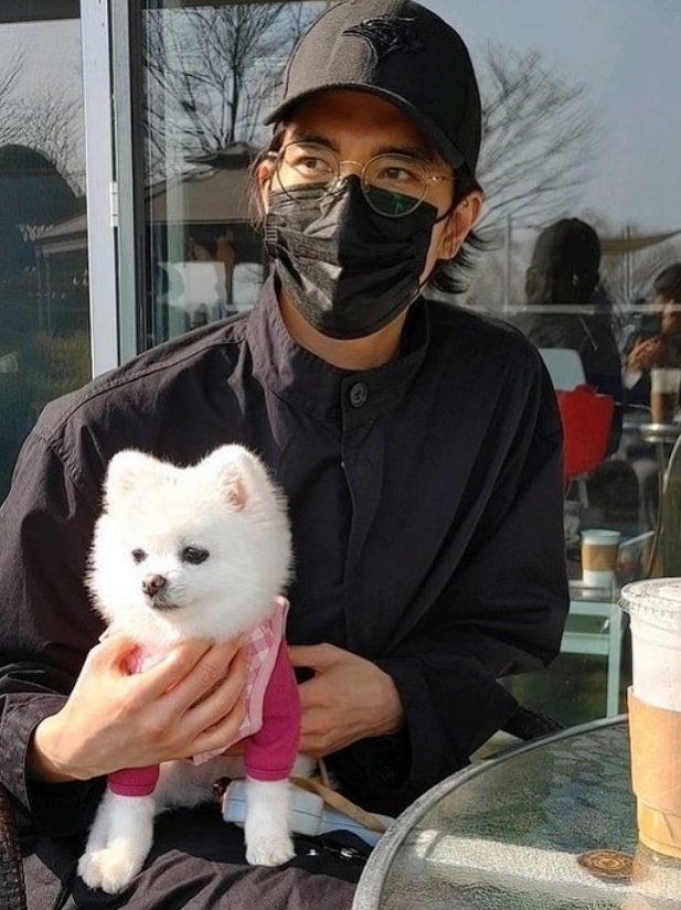 엄태구 프로필 필모그래피 수상경력 놀아주는 여자 주연