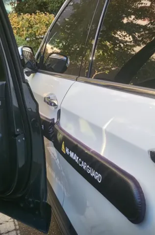 문콕 방지 패드