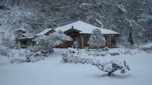 생방송오늘저녁 곡성 캠핑장 집 안에 계곡바위 낭만 부녀 600평 무릉도원 여행 가볼만한 곳 추천