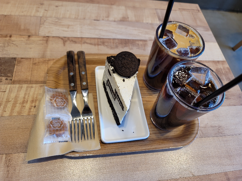 카페메이트 카페 커피와 디저트