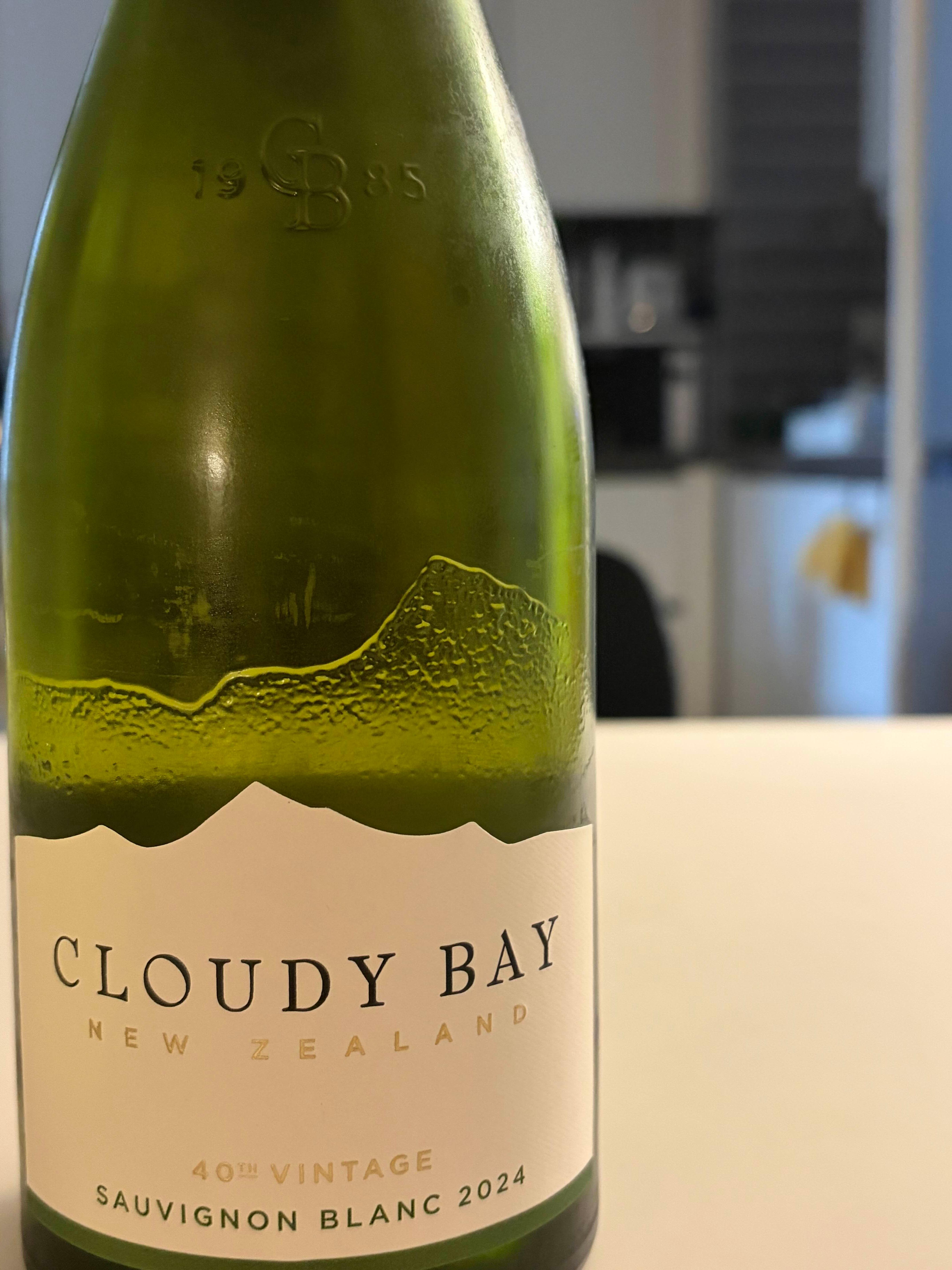 newzealand-cloudybay-sauvignonblanc-뉴질랜드-소비뇽블랑-화이트와인