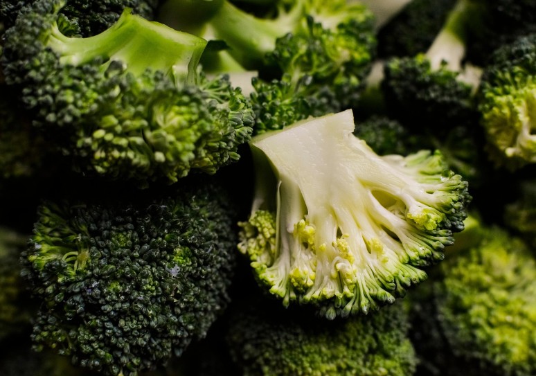 브로콜리 효능｜종류｜제철｜데치기｜브로콜리 보관｜씻는법｜먹는방법