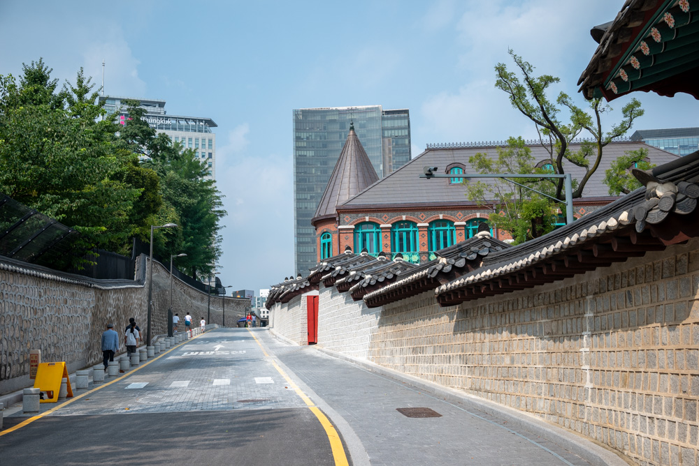 고종의 영빈관이었던 덕수궁 돈덕전