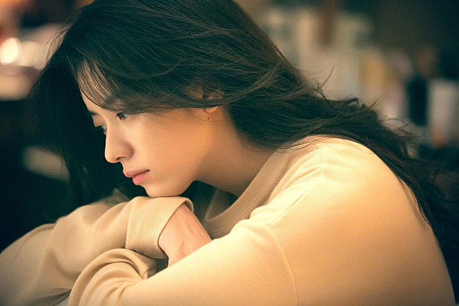배우 한효주의 이미지