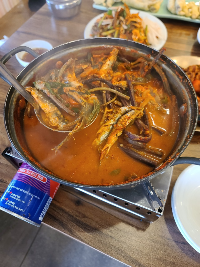 MBC 생방송 오늘 저녁 생멸치쌈밥 콤비식당