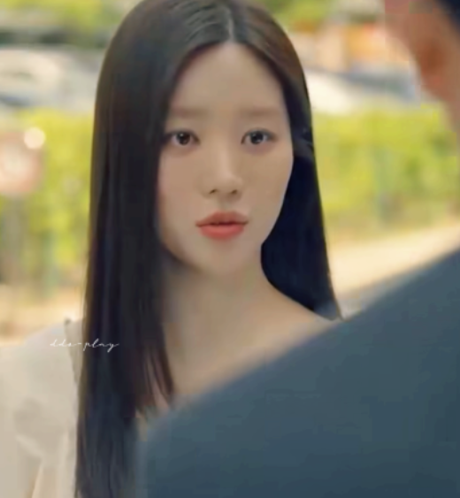등장인물2