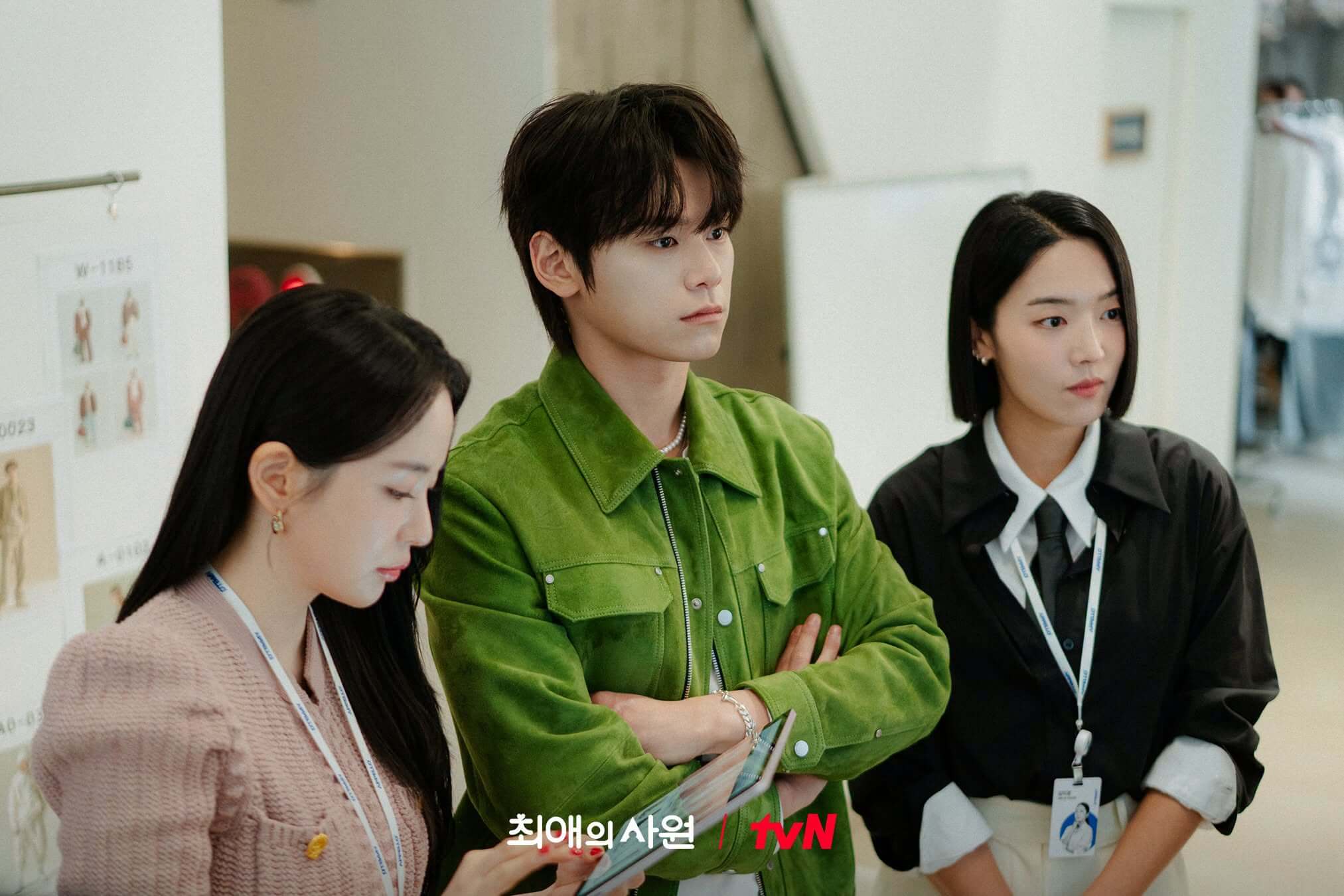 최애의 사원 줄거리 등장인물 출연진 원작 웹툰 OTT 정보