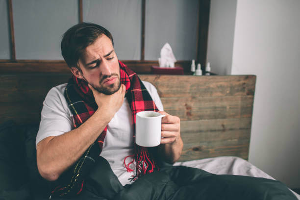 목에 가래낀 느낌 및 없애는 법&amp;#44; 가래감은 목구멍&amp;#44; 기관지 등 호흡기관에 분비물이나 염증이 쌓여 생기는 증상입니다. 이 증상은 다양한 원인에 의해 발생할 수 있으며 그에 따라 적절한 조치가 필요합니다. 가래의 주요 원인와 목에 가래낀 느낌 없애는 법을 참고하시기 바랍니다. 