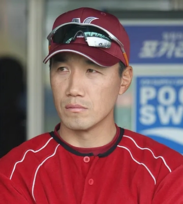 김동수 감독 프로필 나이 고향 학력 포수 경력