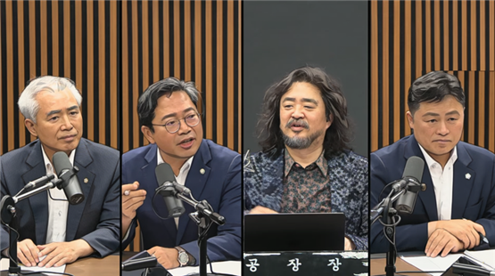 김건희 특검은 반복된 압수수색 영장 기각으로 법원의 정치적 편향성과 사법 독립성 훼손 논란에 직면해 있습니다. 박정훈 대령 무죄 판결은 군검찰의 조직적 무리수와 적폐 구조를 드러내며 군사법원의 상대적 공정성이 부각됐습니다. 김건희 여사와 윤석열 대통령 측근들의 실질적 권력 행사 의혹은 정경유착과 권력형 비리 가능성을 높이고 있습니다.