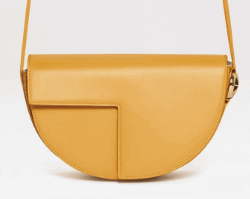 PATOU(빠투) 브랜드의 르 빠투 백 Sun