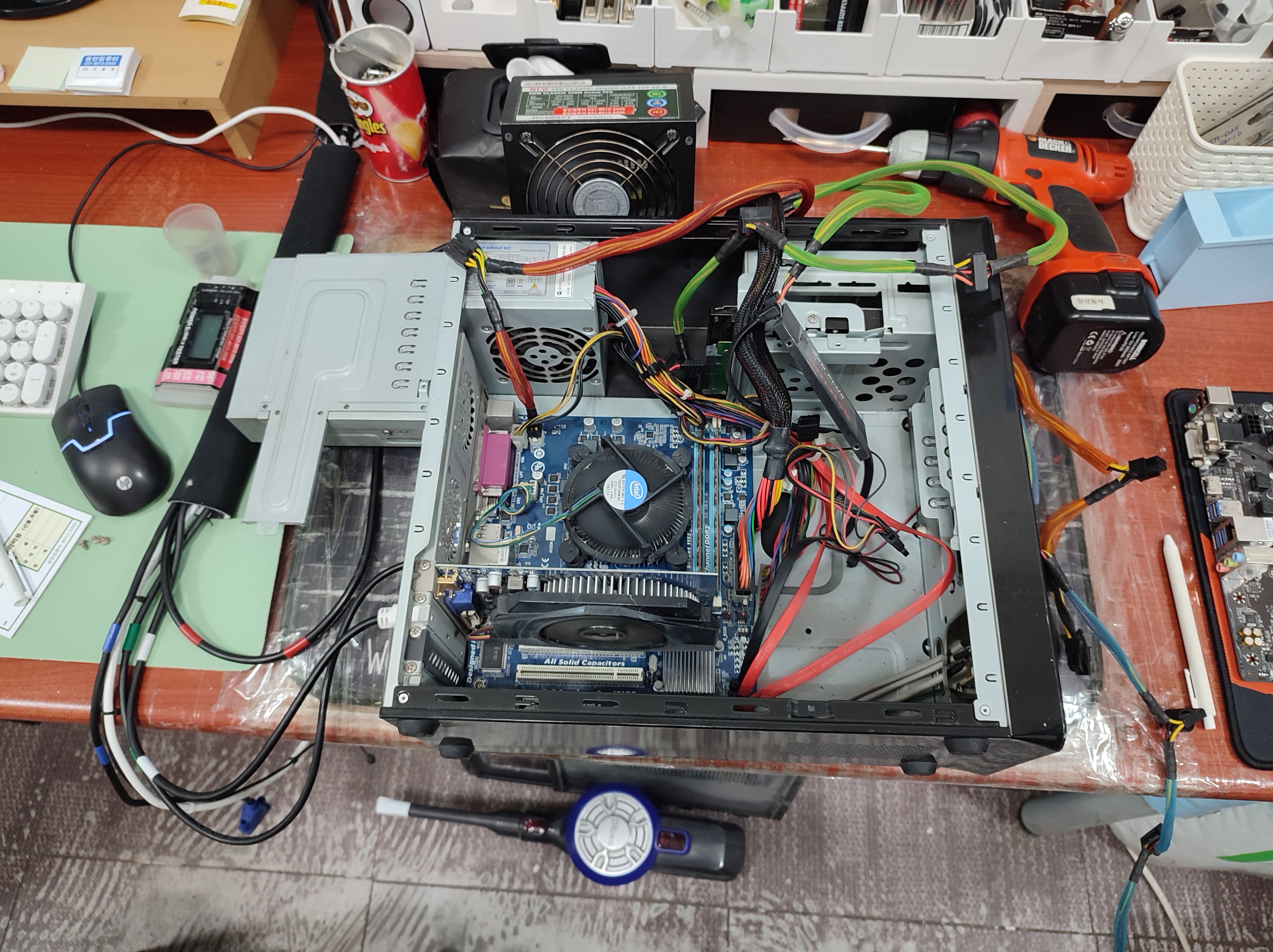 테스트 파워서플라이로 교체후 동작 테스트 중