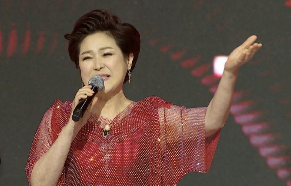 가수 김용임