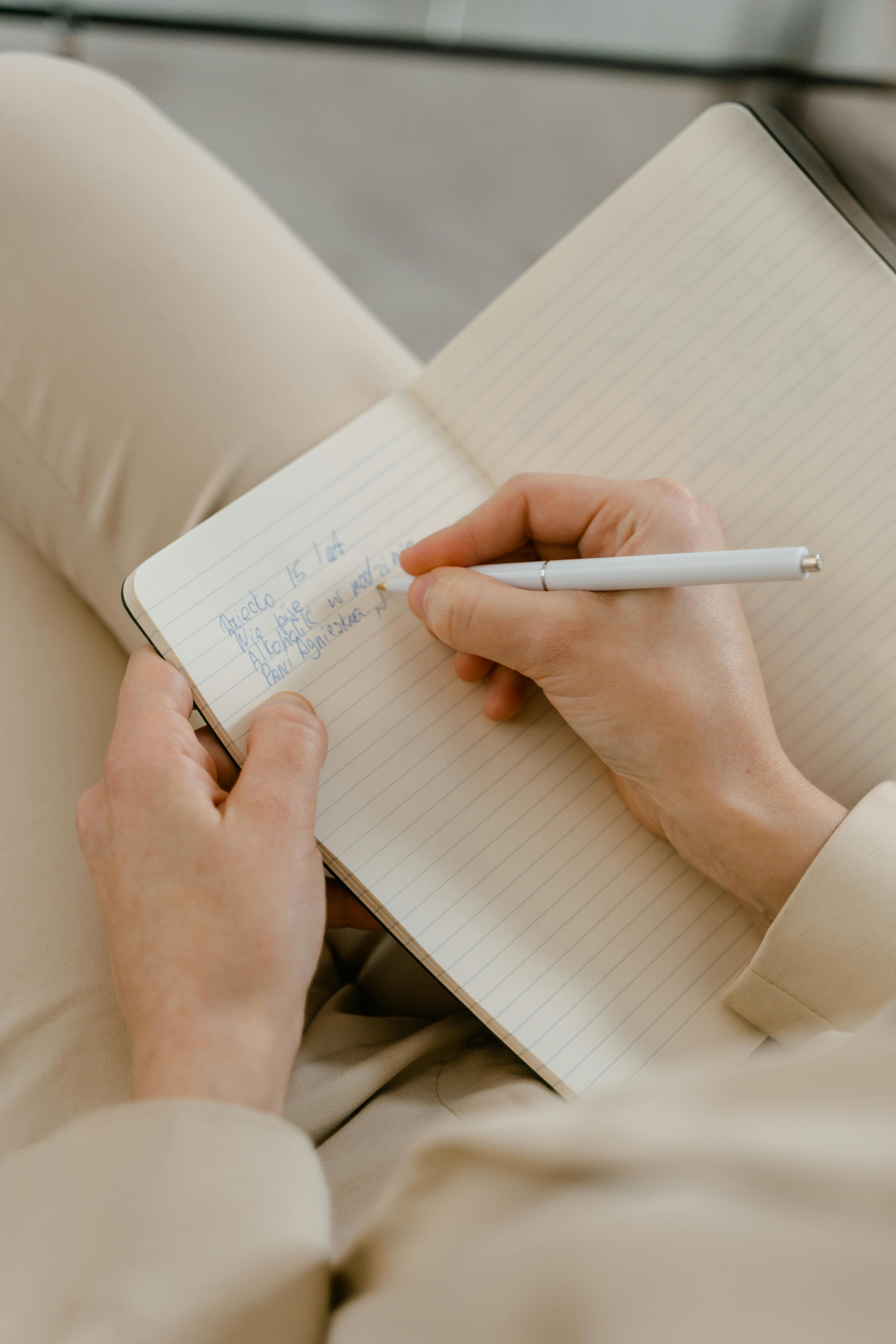 명상 후 기분 기록하는 &lsquo;해피 로그&rsquo; 작성법