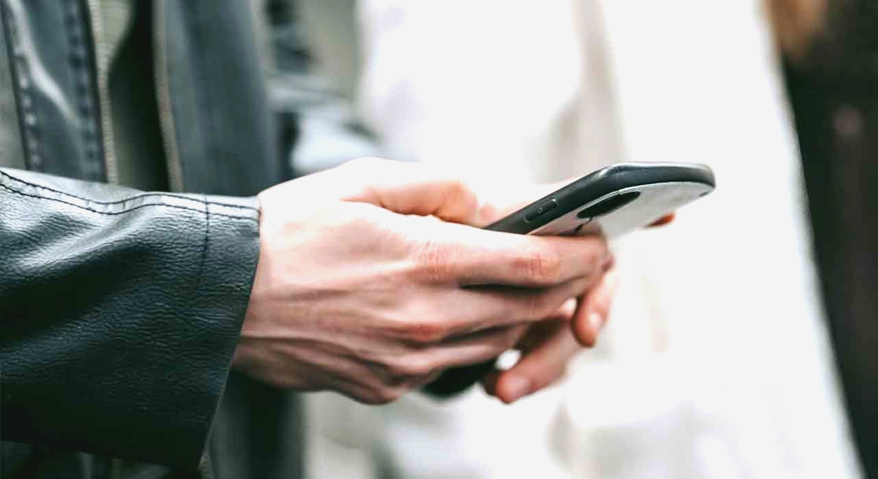 티스테이션닷컴으로 타이어를 예약한 뒤 오프라인 장착점에서 타이어를 교체하는 방식이다. [ⓒPexels &lsquo;Katerina Holmes&lsquo;]